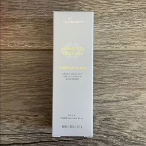 SkinMedica Sunscreen Essential Defense SPF 47